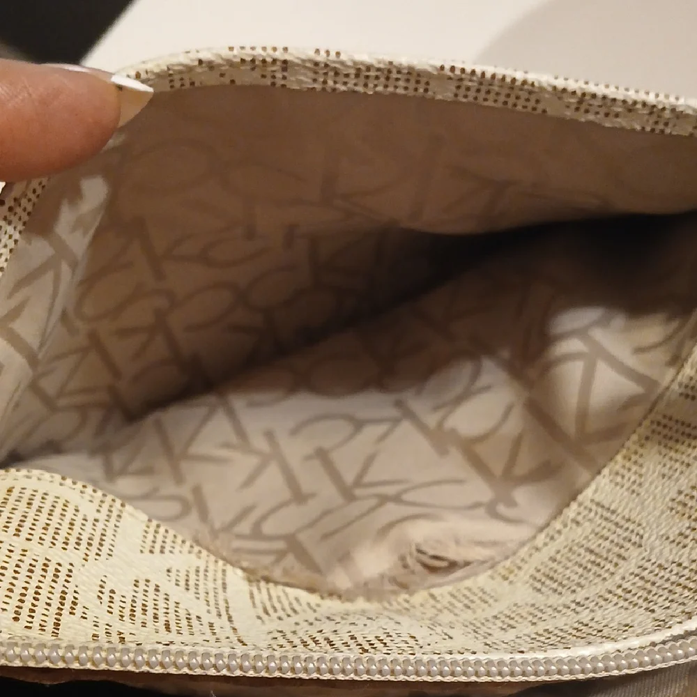 Calvin Klein Cream and Tan Crossbody Bag - Picture 4 of 5